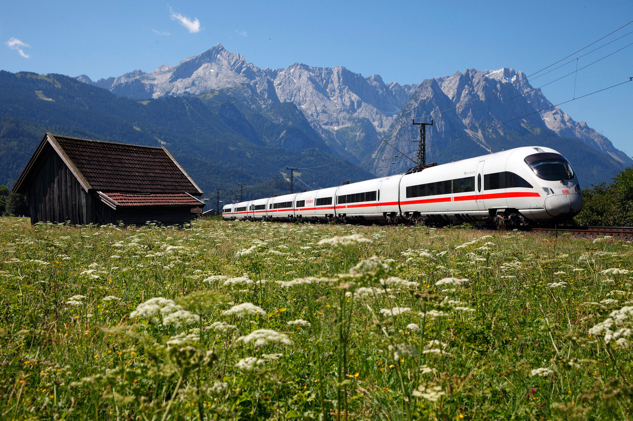 ICE train, photo courtesy DB Bahn