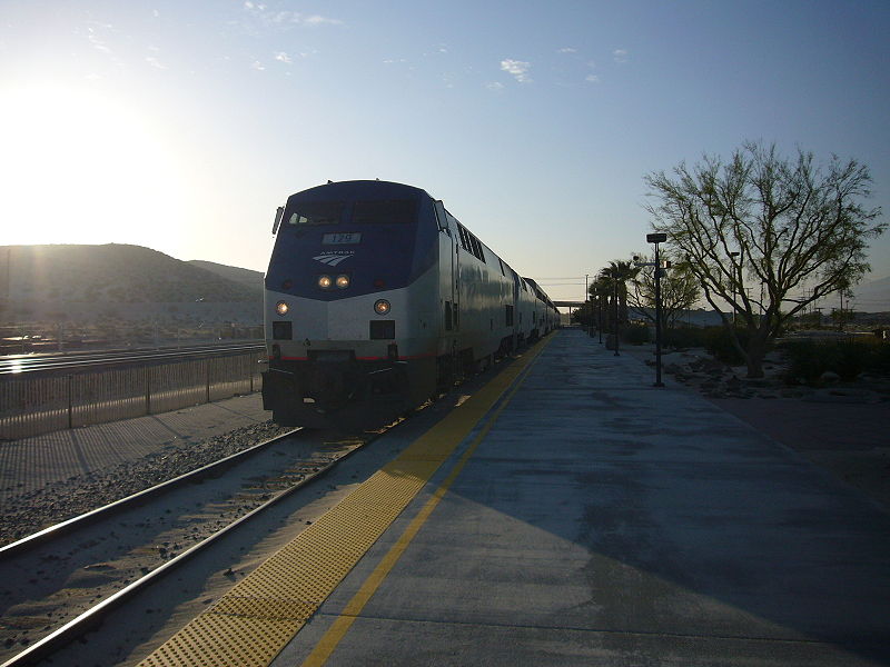 Sunset Limited w Palm Springs Sunset Limited w Palm Springs (Wikipedia, Florian Boyd,CCA 2.0. Generic)