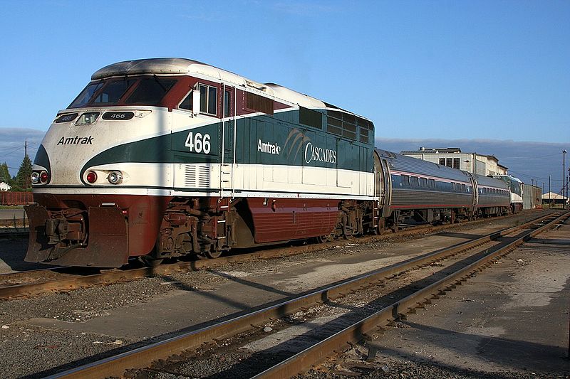 Pociąg Amtrak Cascades na stacji Eugene Pociąg Amtrak Cascades na stacji Eugene (wikimedia.com, Bruce Fingerhood, CCA 2.0 Generic)