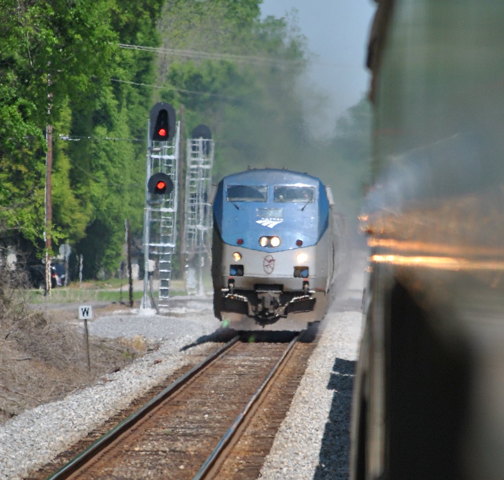 Pociąg Crescent Pociąg Crescent (flickr.com, Loco Steve, CC BY-SA 2.0 Generic)